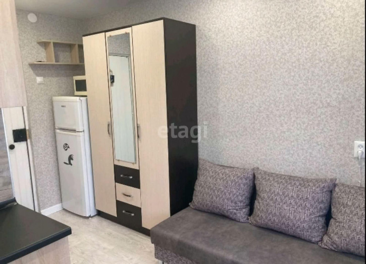 Комната Фабричная, 22