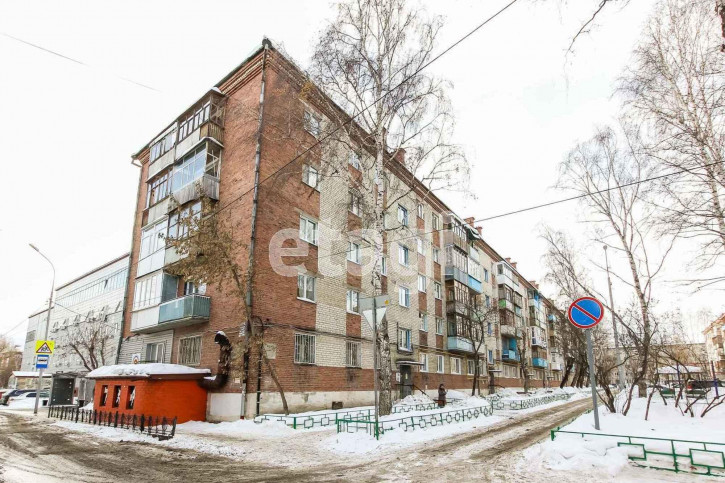 3-комн квартира Геологоразведчиков пр, 26