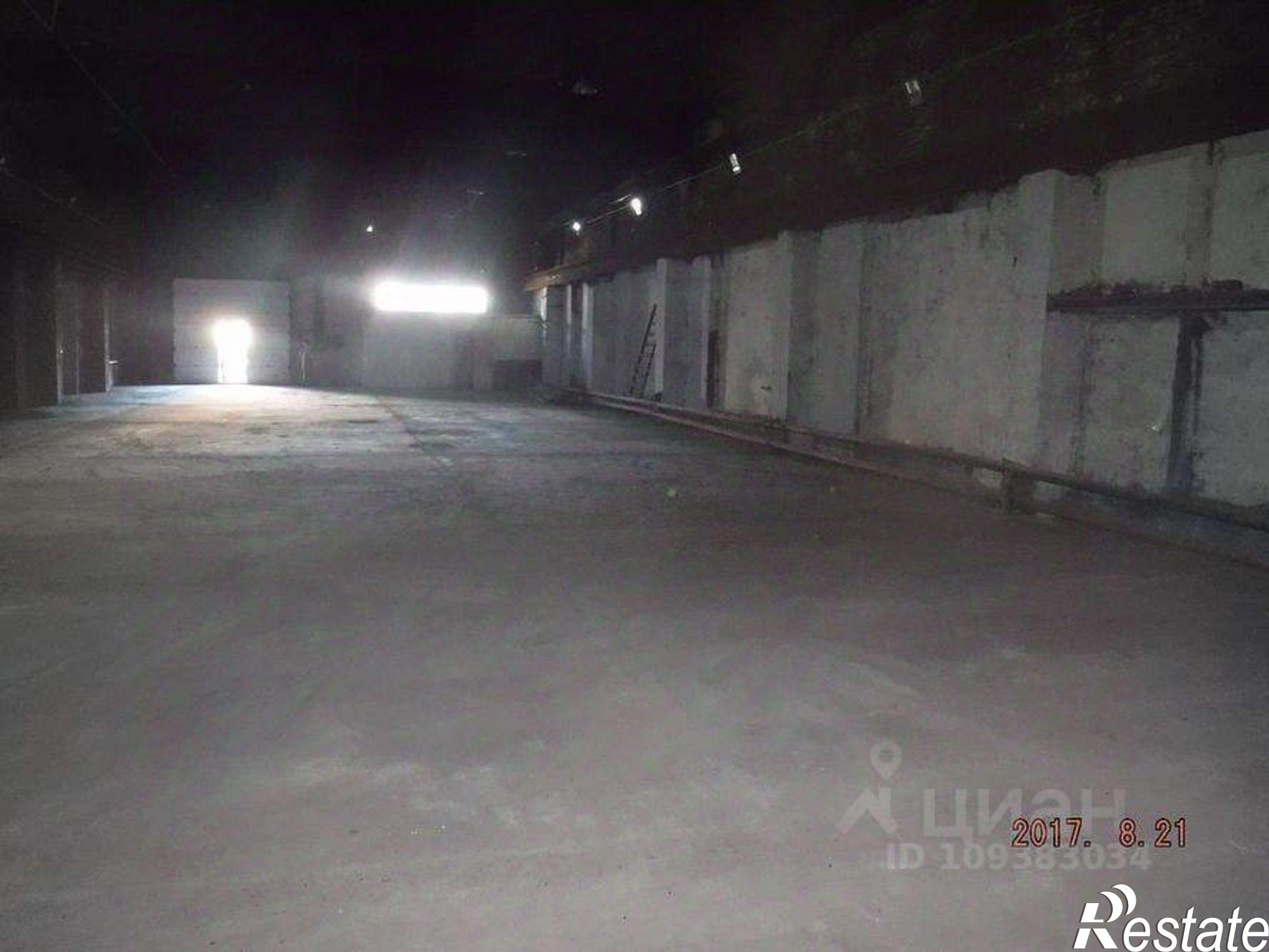 Купить складское помещение за 12 800 600 рублей на Тракторный переулок, 13/2