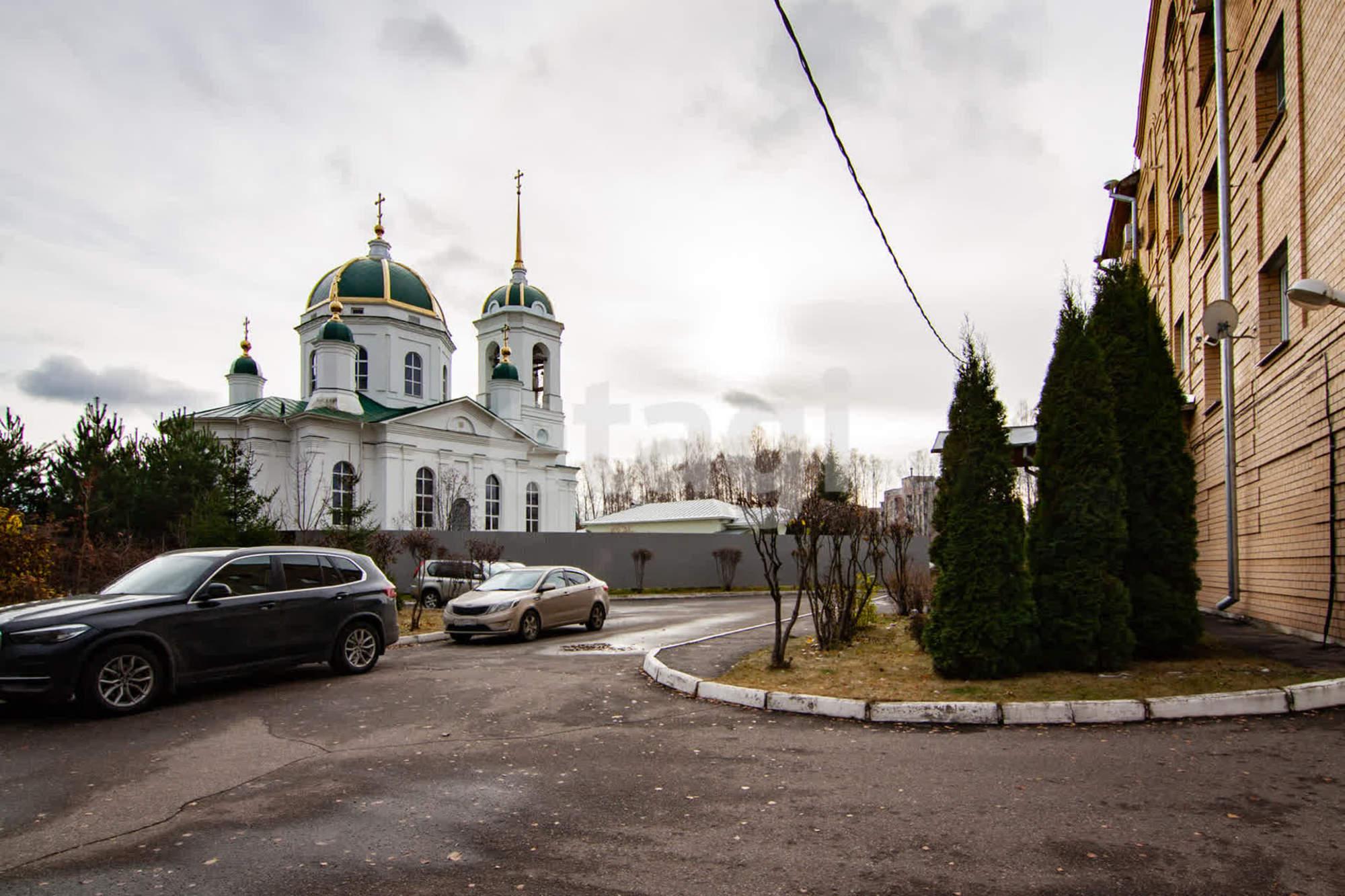Купить квартиру за 10 500 000 рублей на Студенческая, 47