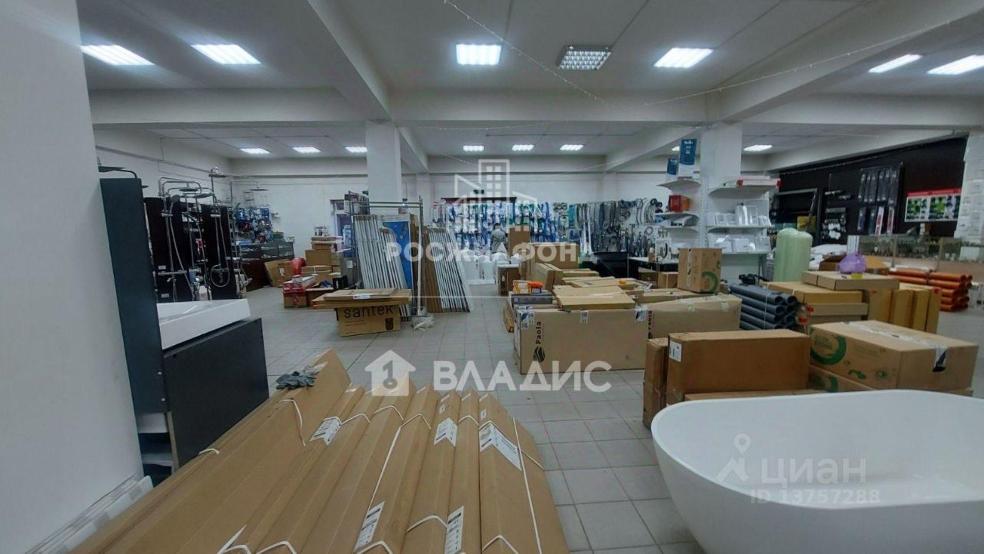 Купить торговое помещение за 18 467 100 рублей на Обход г.Чита