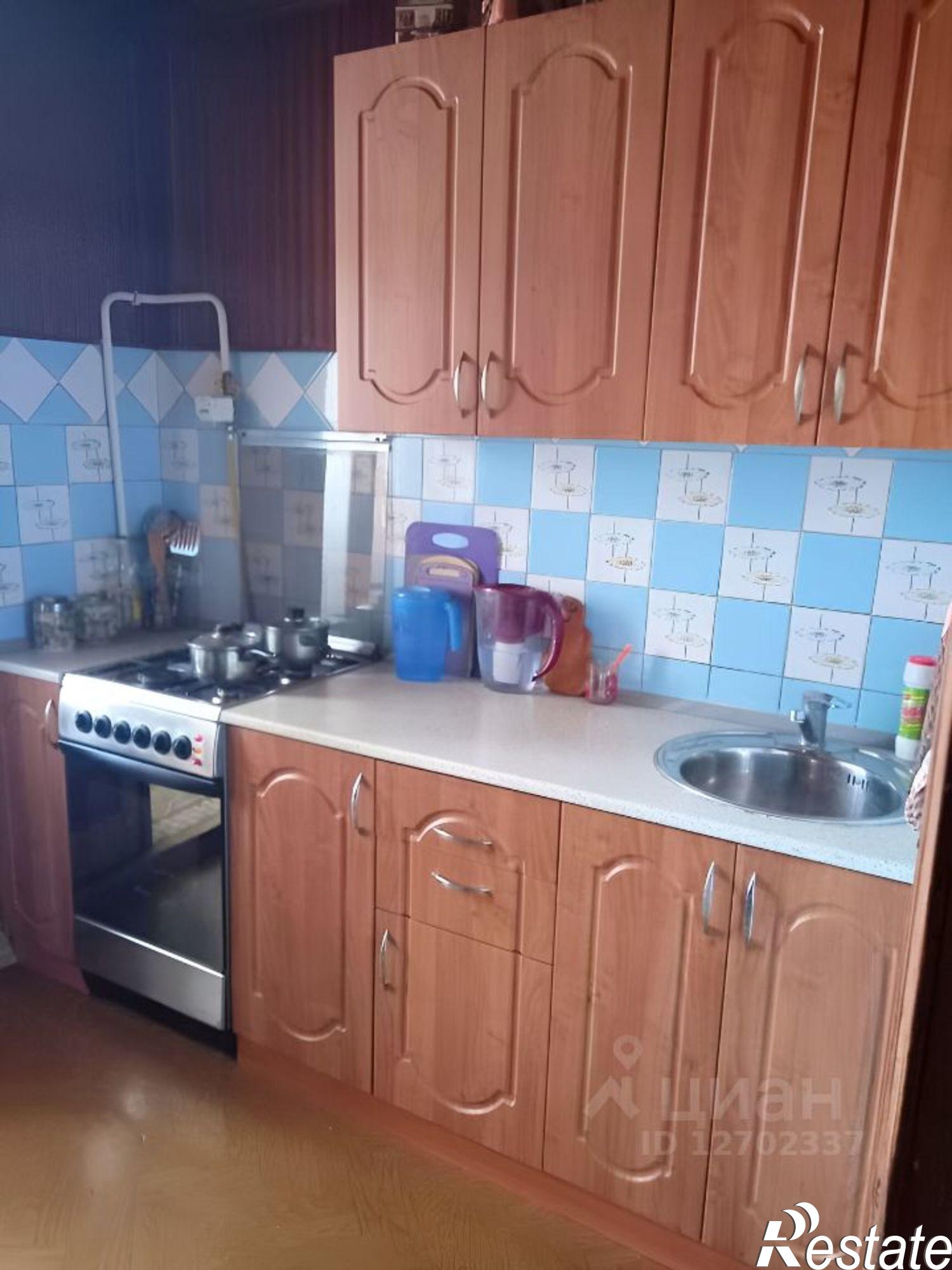 Сдать комнату за 18 000 рублей на Кронштадтская улица, 5