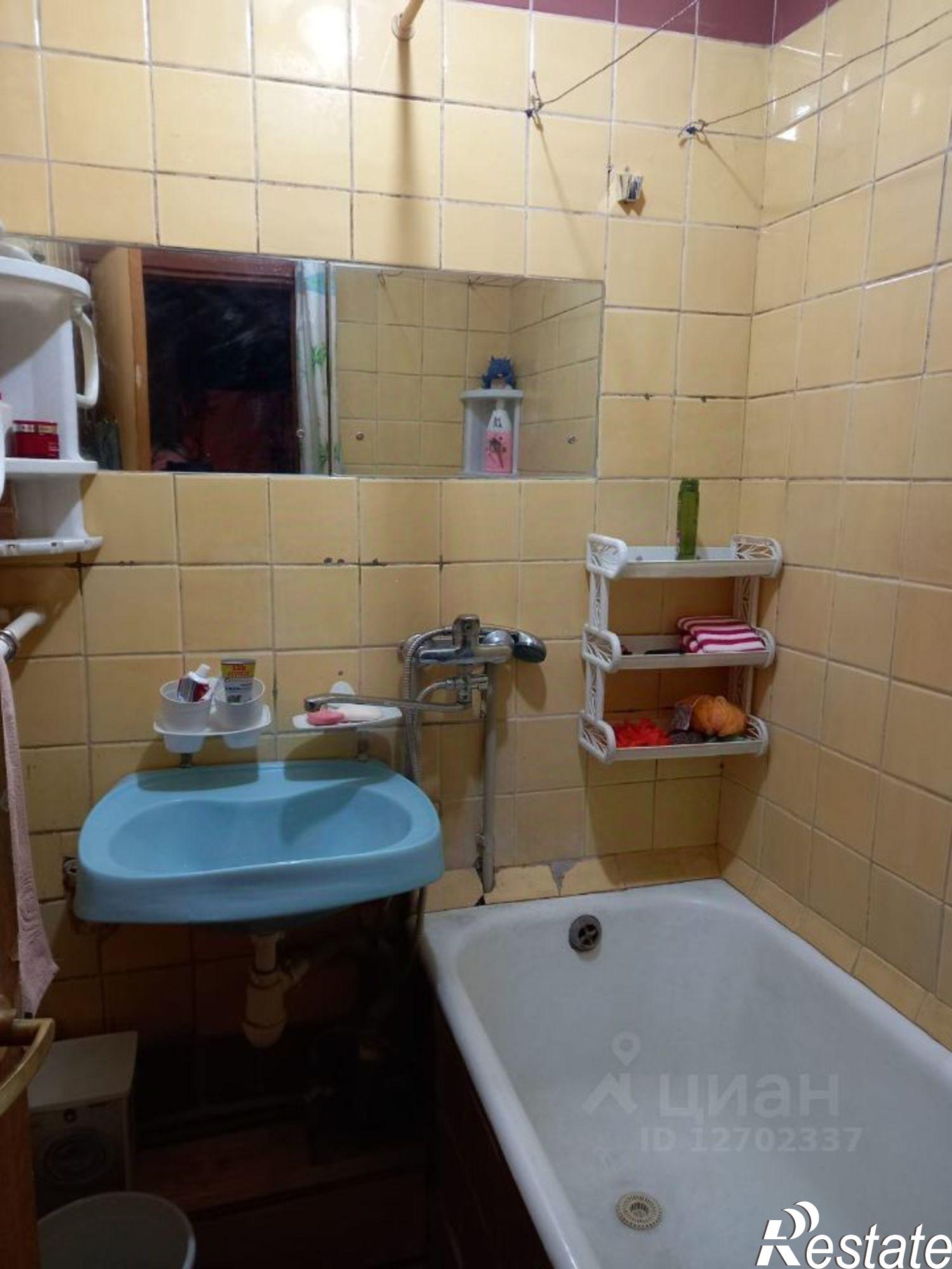 Сдать комнату за 18 000 рублей на Кронштадтская улица, 5