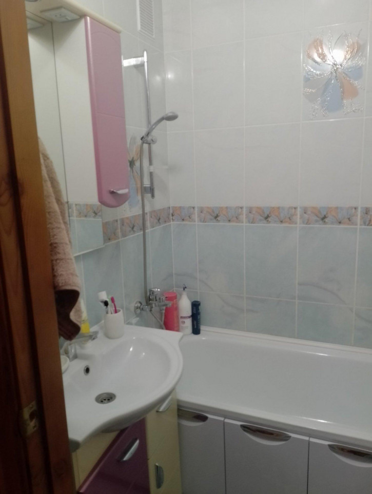 2-комн квартира Строителей бульвар, 45а