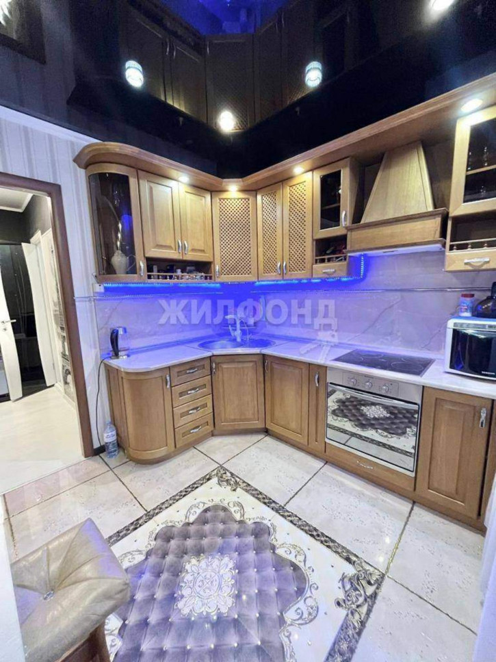 2-комн квартира 14-й микрорайон, д.51
