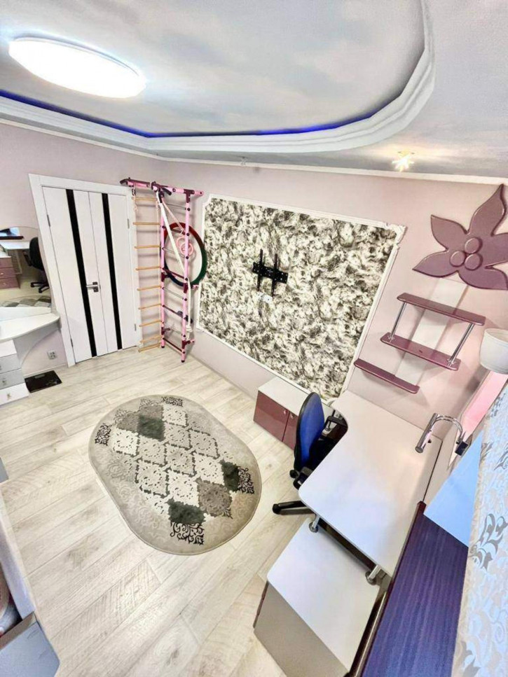2-комн квартира 14-й микрорайон, д.51