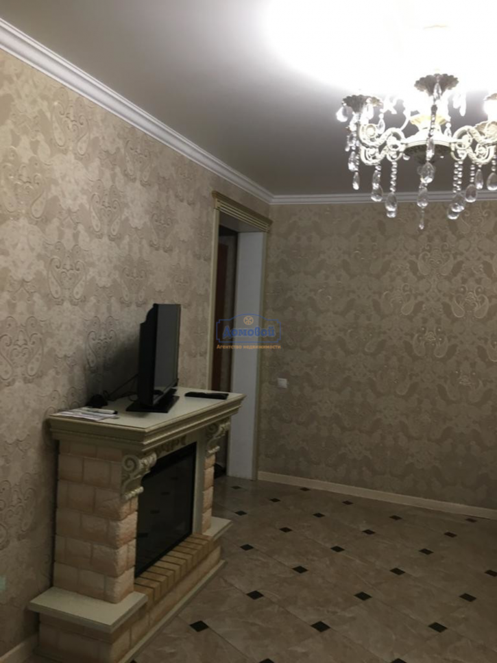 2-комн квартира Суворова ул., 48