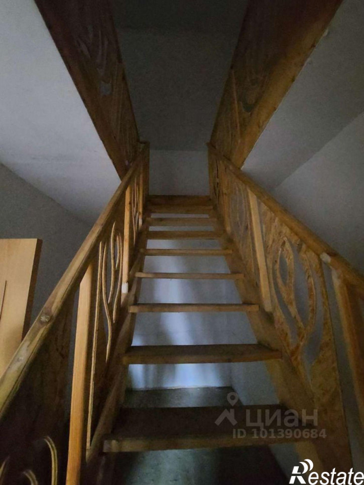 Отдельное здание Подгорная улица