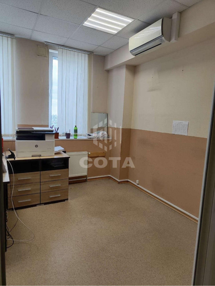 Офис Революции проспект, 1/1