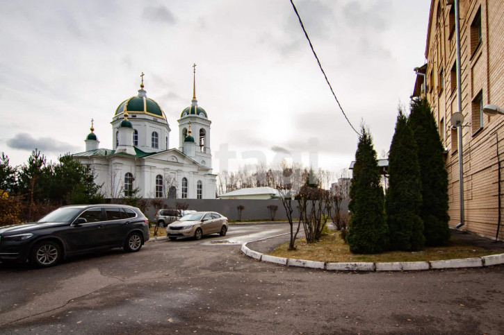 2-комн квартира Студенческая, 47