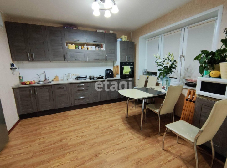 3-комн квартира Олега Юрасова, 7