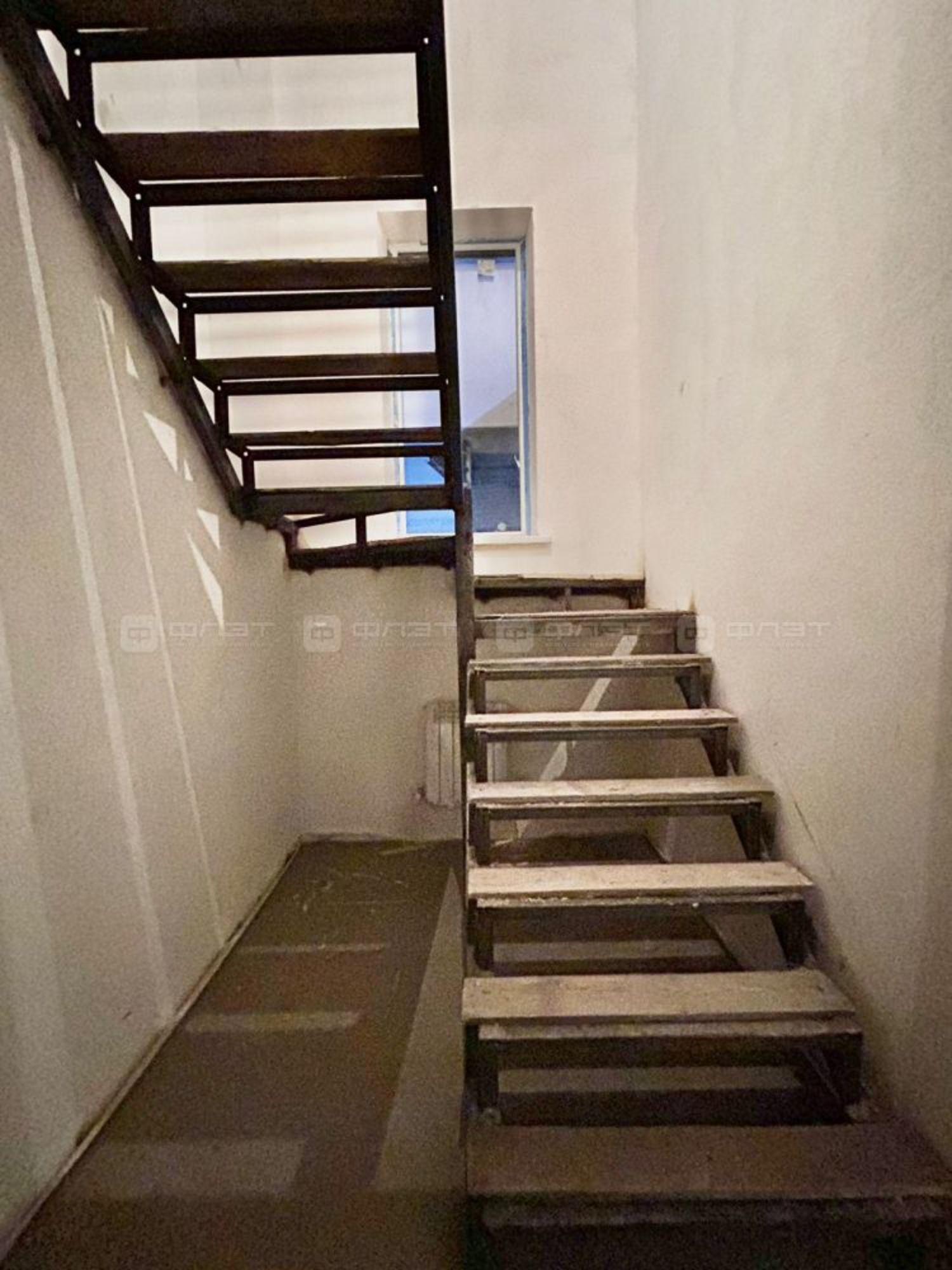 Купить дачу, дом, коттедж за 7 950 000 рублей на ул. Полевая 2-я, дом 6