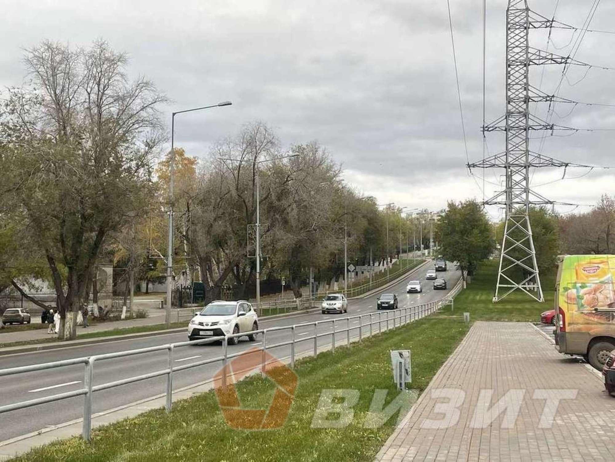 Купить офис, помещение под офис за 150 000 000 рублей на Ново-Садовая улица, 215А