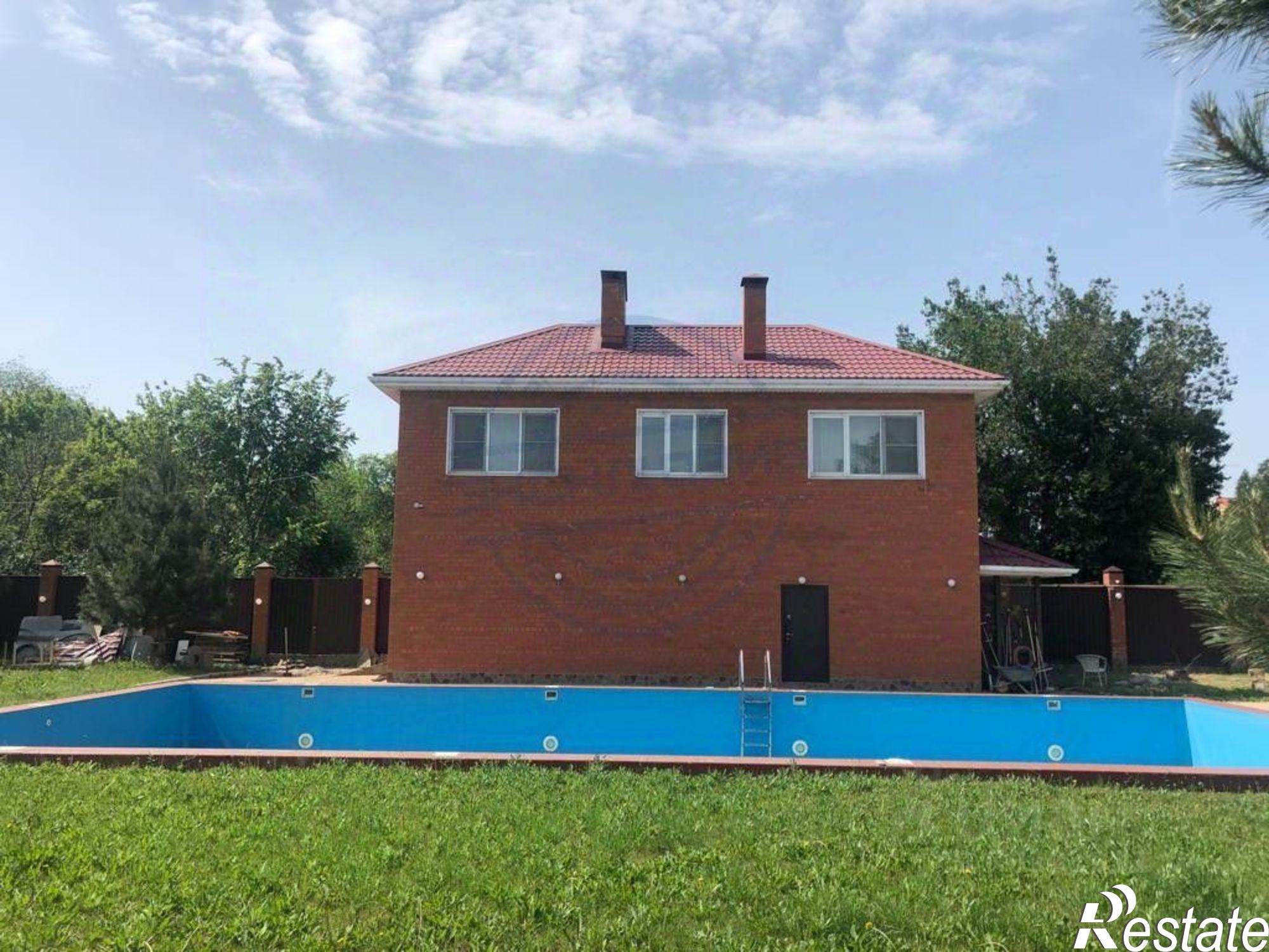 Купить торговое помещение за 2 321 440 рублей на Прудовая улица, 3