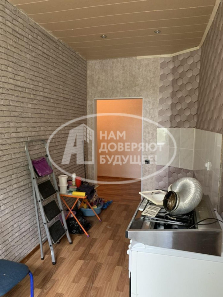 2-комн квартира улица Черняховского, 29