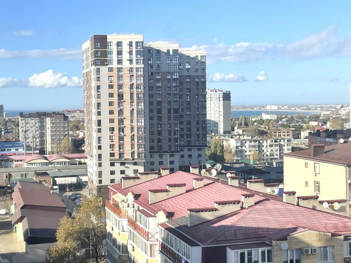 2-комн квартира улица Крылова, 113