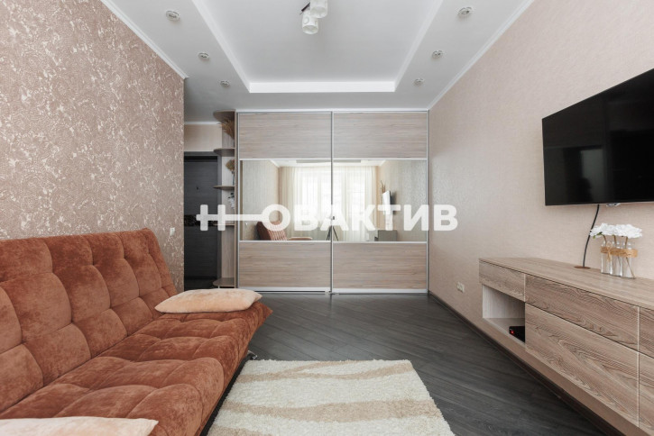 1-комн квартира Нагорная, 30/4