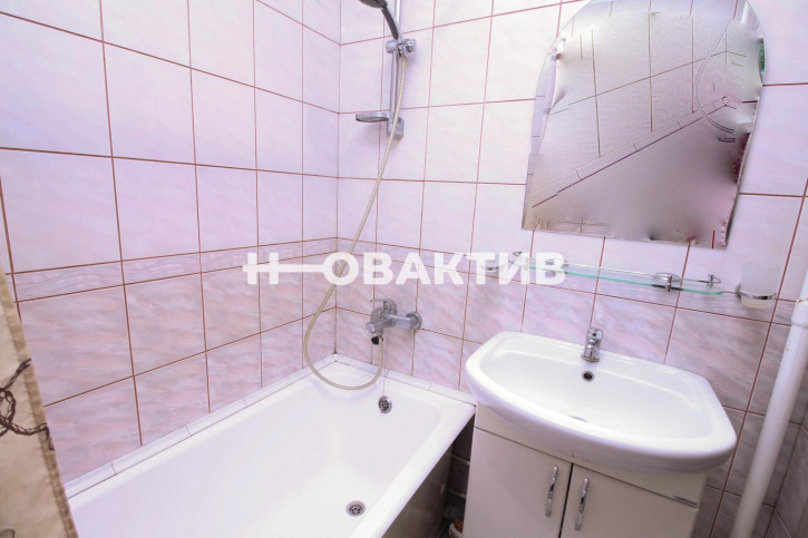 1-комн квартира Котовского, 12