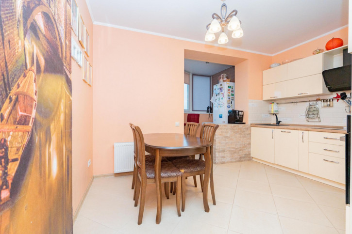 3-комн квартира Миронова ул., 43А