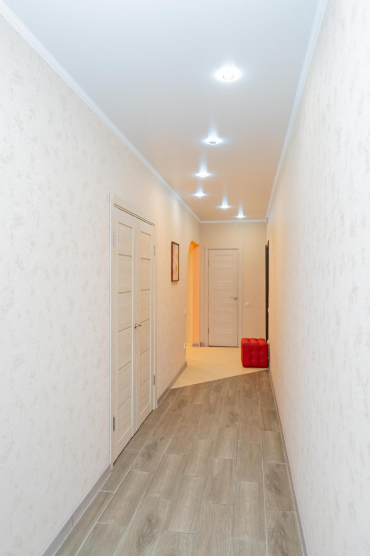 3-комн квартира Миронова ул., 43А