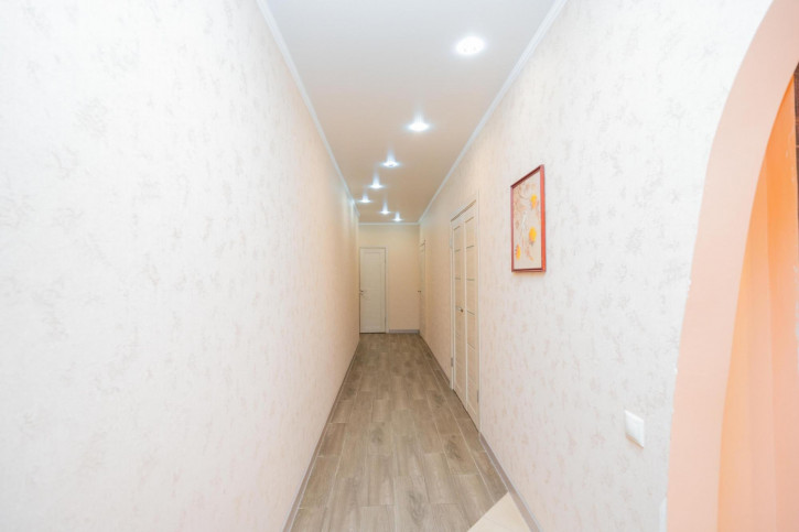 3-комн квартира Миронова ул., 43А