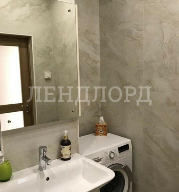 2-комн квартира улица 18-я Линия, 78