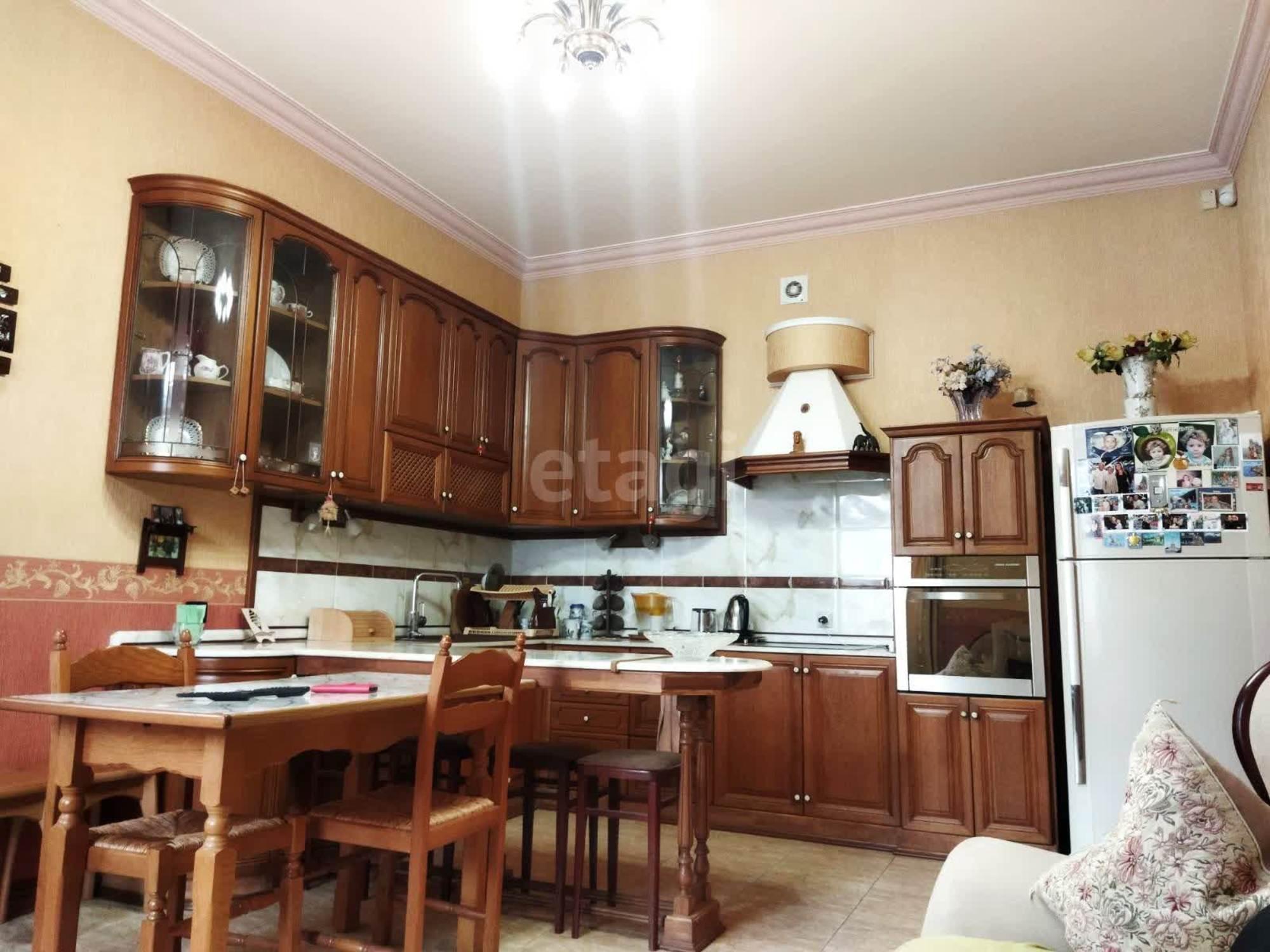 Купить дачу, дом, коттедж за 39 000 000 рублей на Мелитопольская