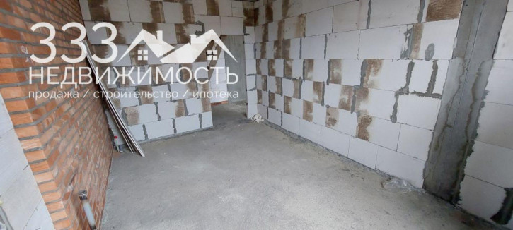 3-комн квартира в новом доме Олега Кошевого ул, 2