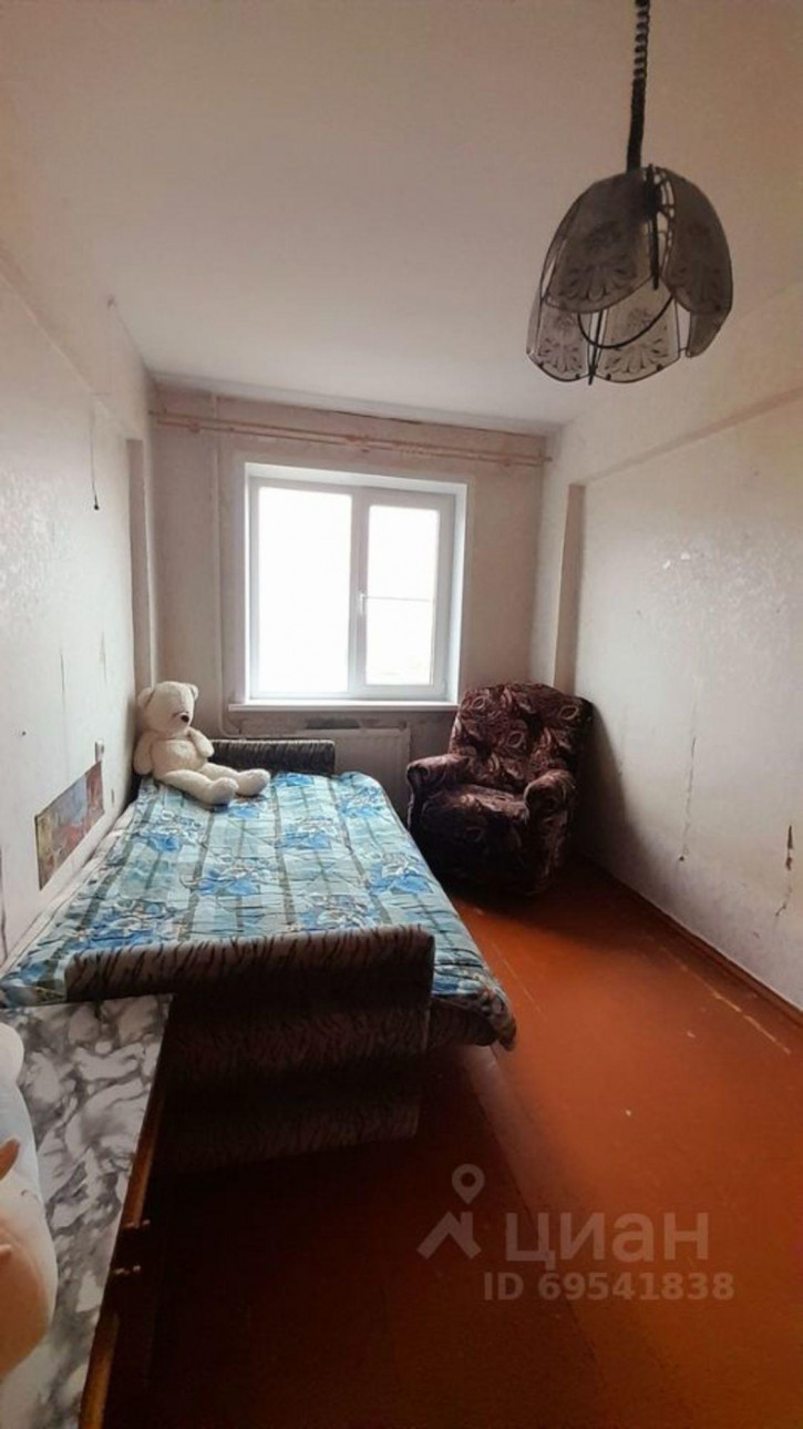 Комната улица Зелинского, 27 к1,  д. 27 к1