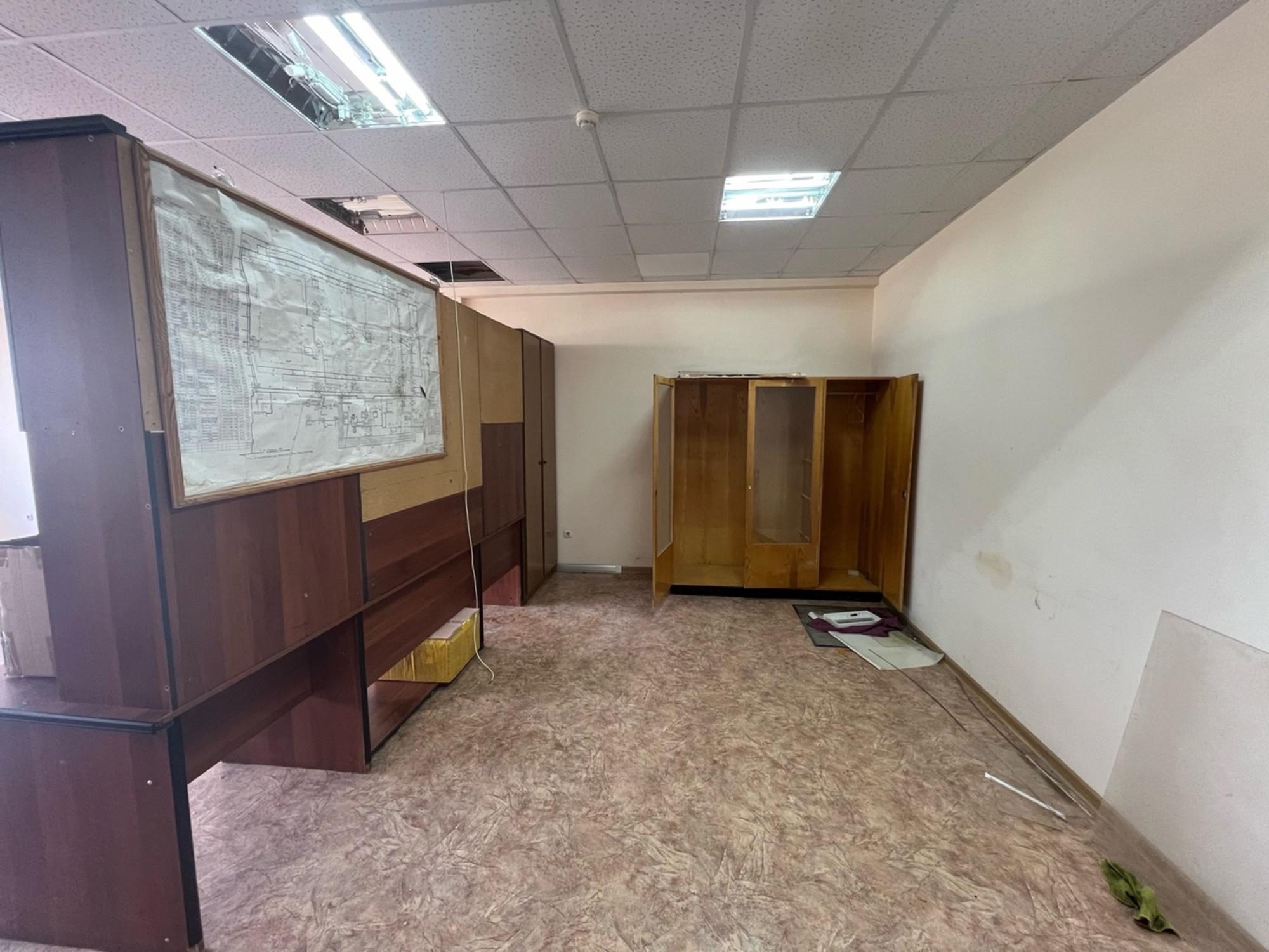 Сдать офис, помещение под офис за 36 000 рублей на г. Астрахань, Кировский р-н, ул. Минусинская, д 8