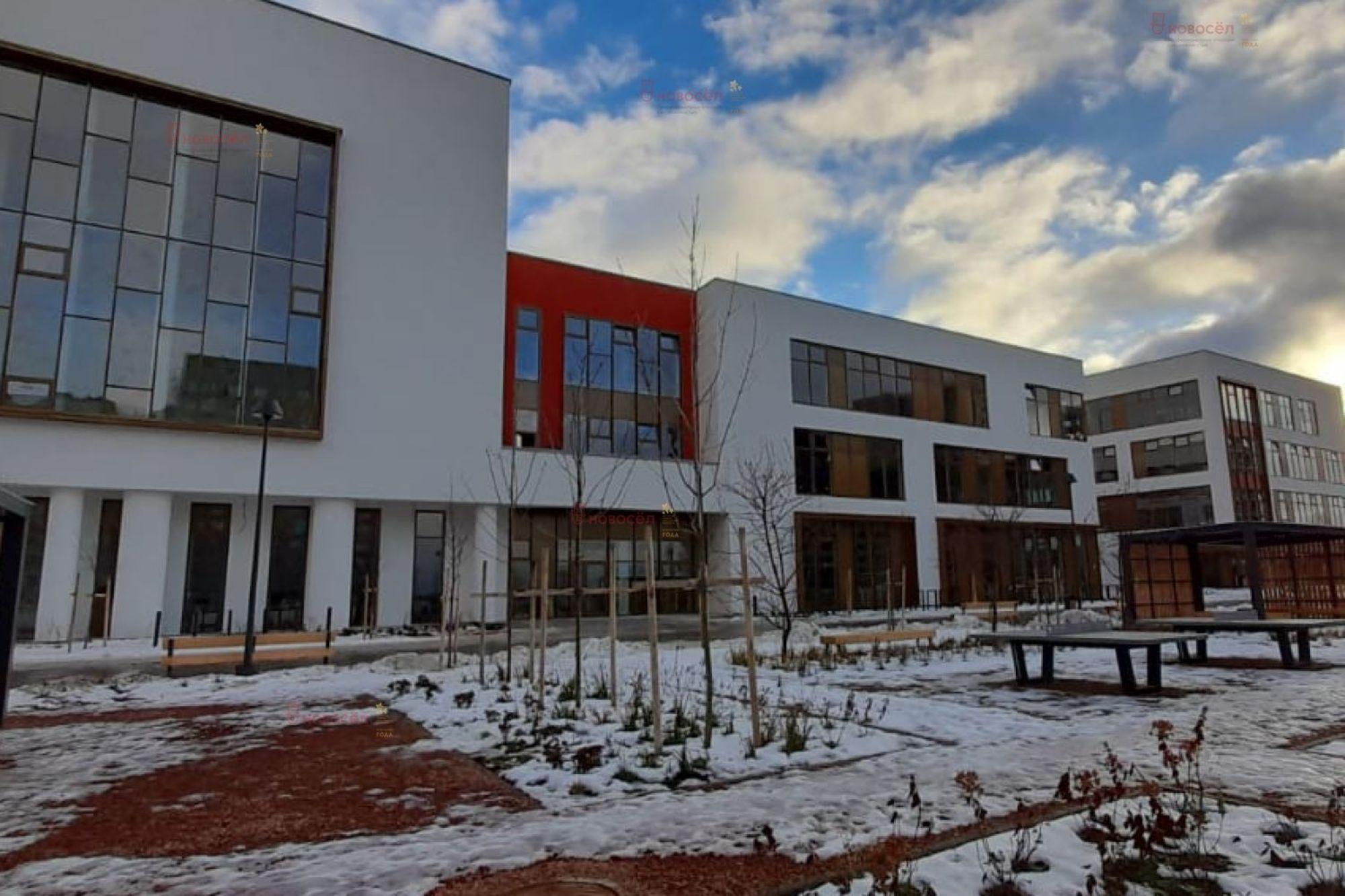 Купить квартиру за 9 000 000 рублей на Золотистый 11