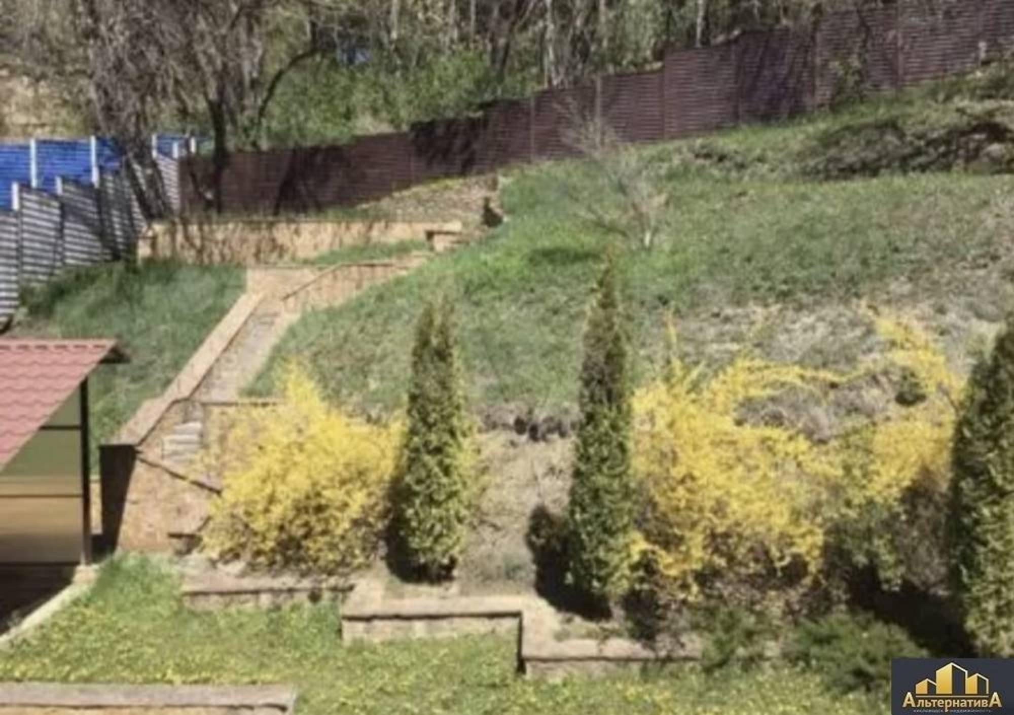 Купить дачу, дом, коттедж за 110 000 000 рублей на Жуковского ул.