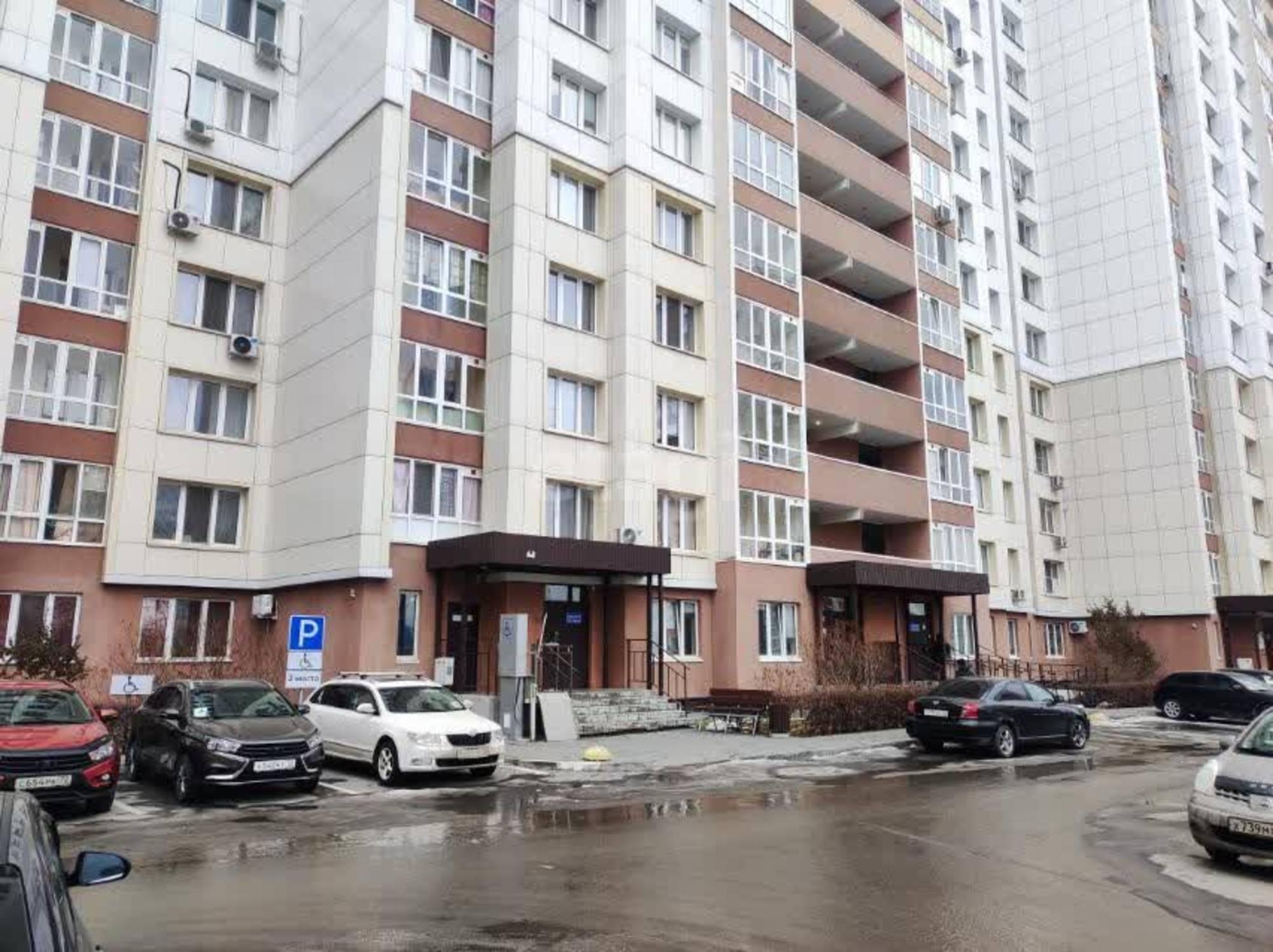 Купить квартиру за 4 800 000 рублей на Николая Зелинского, 19