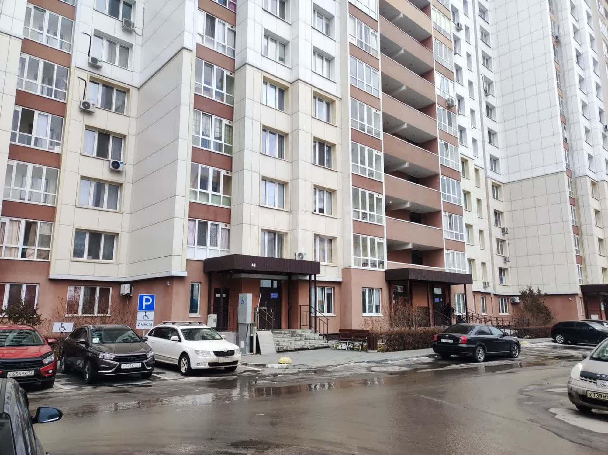Купить квартиру за 4 800 000 рублей на Николая Зелинского, 19