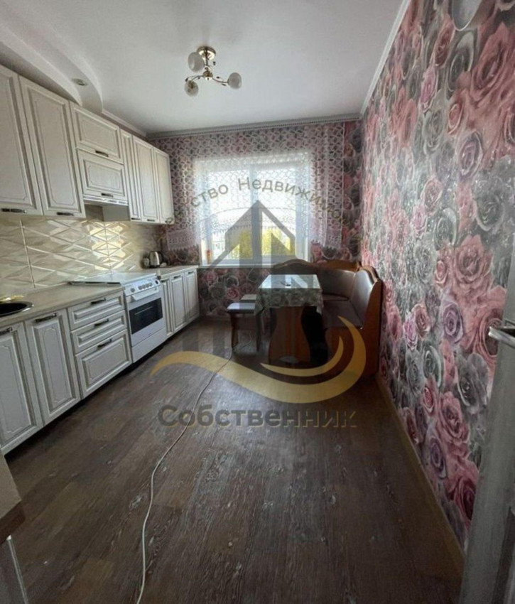 3-комн квартира Макаренко мкр, 38