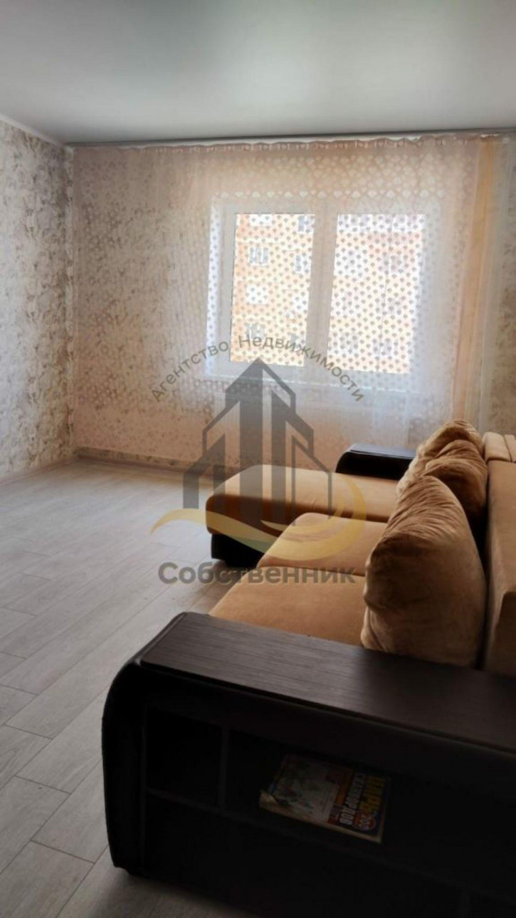 3-комн квартира Степной мкр, 32