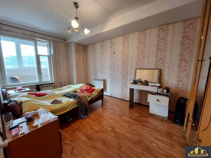 2-комн квартира Победы пр-т.