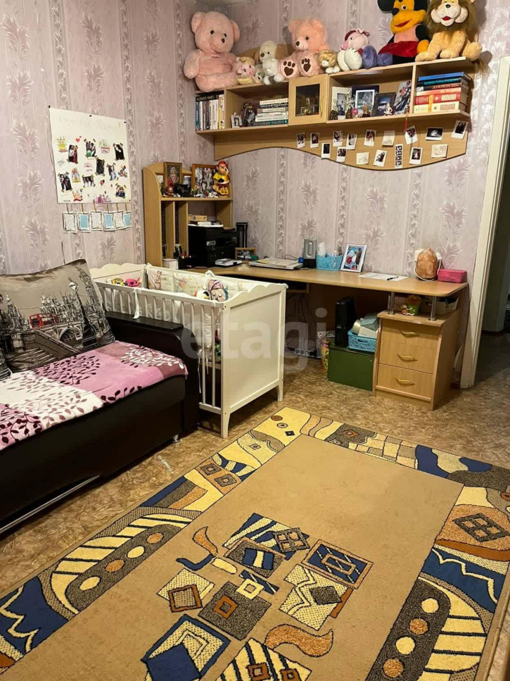 3-комн квартира Молодогвардейская, 6/1