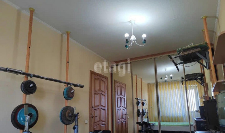 4-комн квартира Циолковского, 2