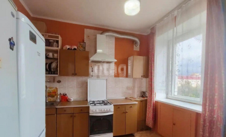 4-комн квартира Циолковского, 2