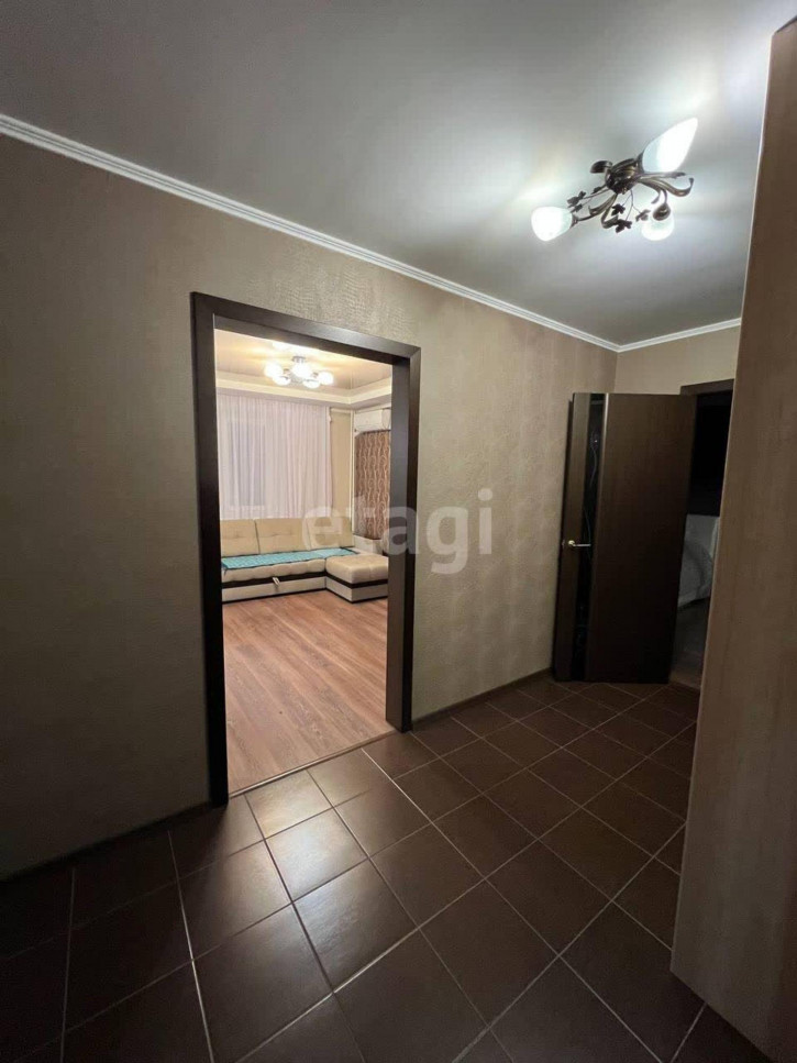 1-комн квартира Василия Гольцова, 10