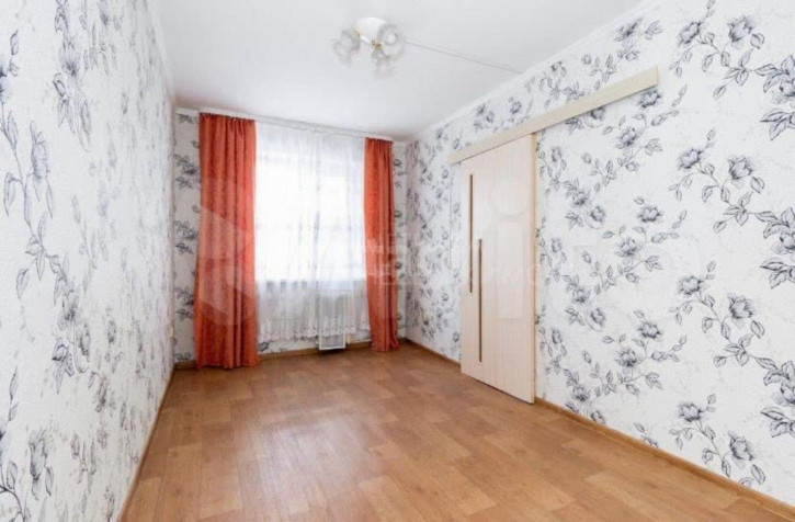 2-комн квартира Парфенова, 32