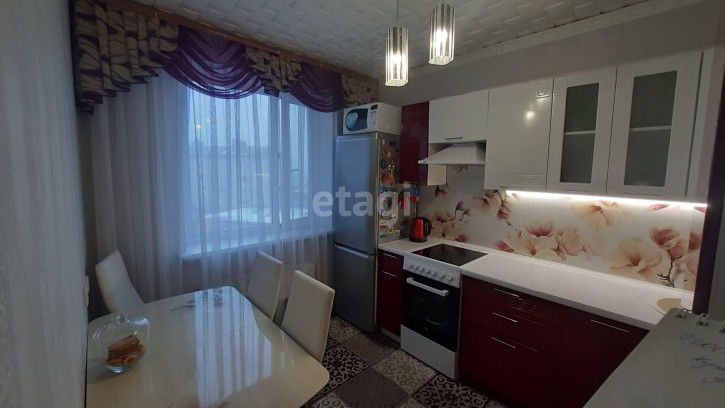 3-комн квартира Самарцева, 20