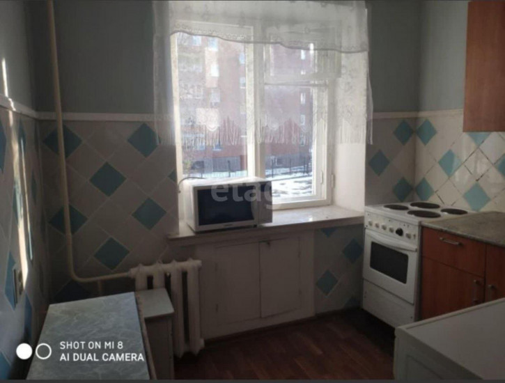 3-комн квартира Щорса, 8