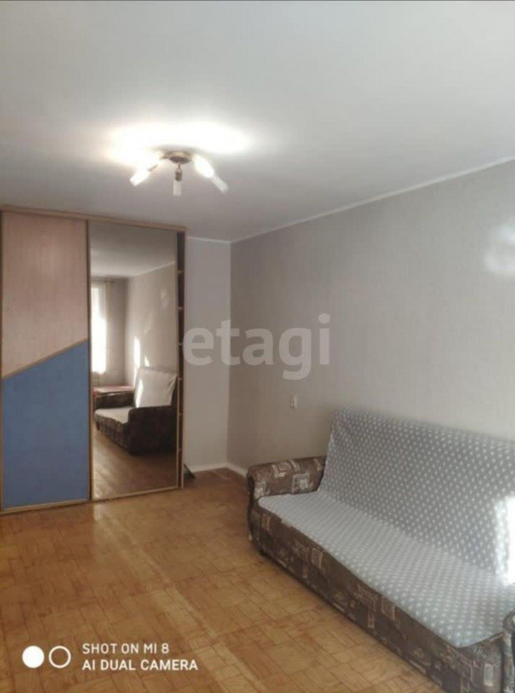 3-комн квартира Щорса, 8