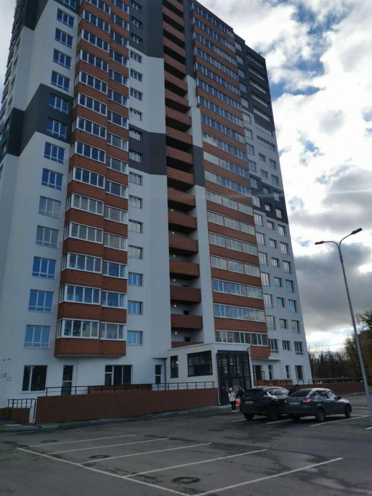 4-комн квартира в новом доме Степана Разина проспект, 16в