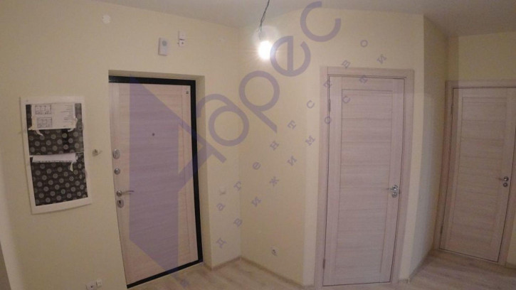 2-комн квартира Александра Хохлова ул, 3