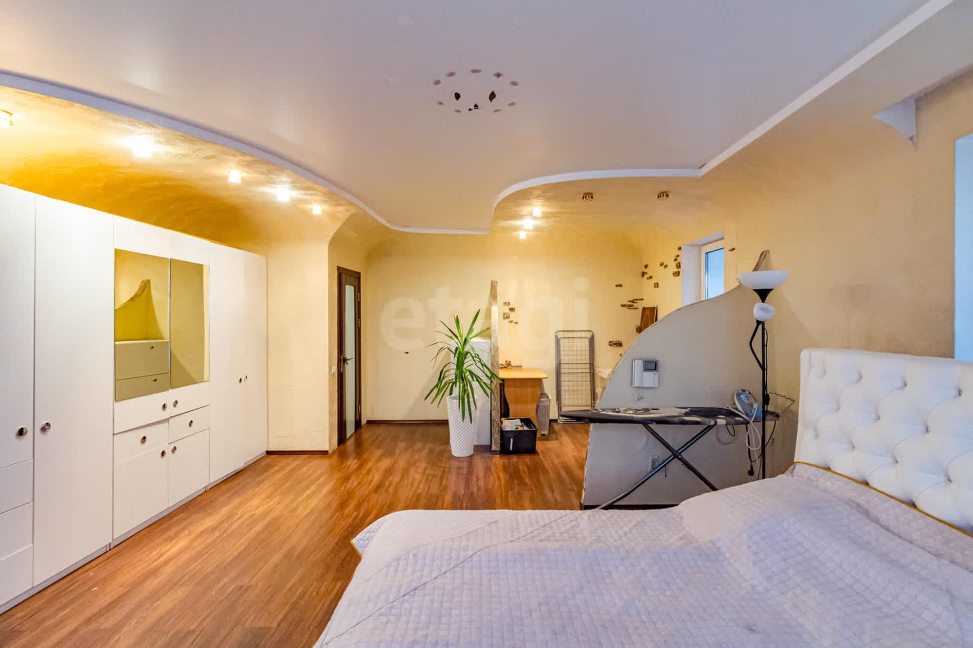 Купить квартиру за 17 350 000 рублей на Кривой переулок, 6