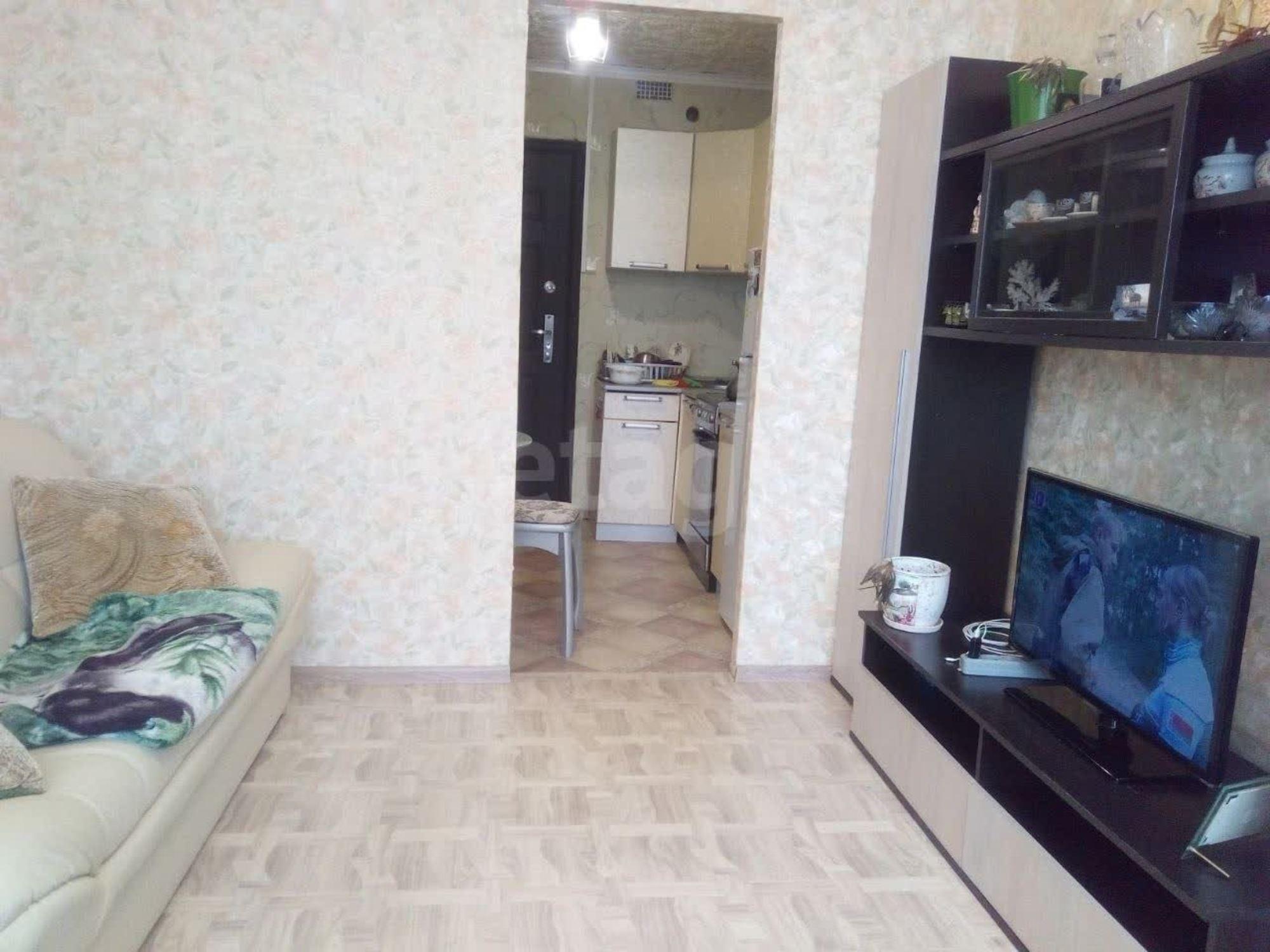 Купить комнату за 410 000 рублей на улица Розы Люксембург, 60