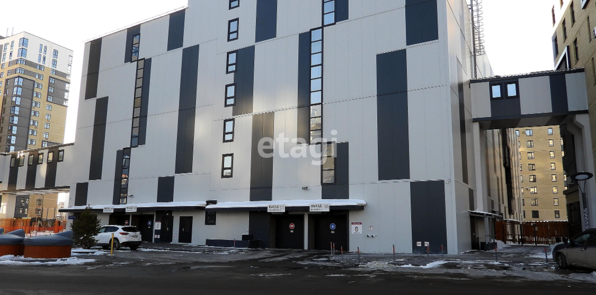 Купить гараж, место в паркинге за 600 000 рублей на Газовиков 73 к 2